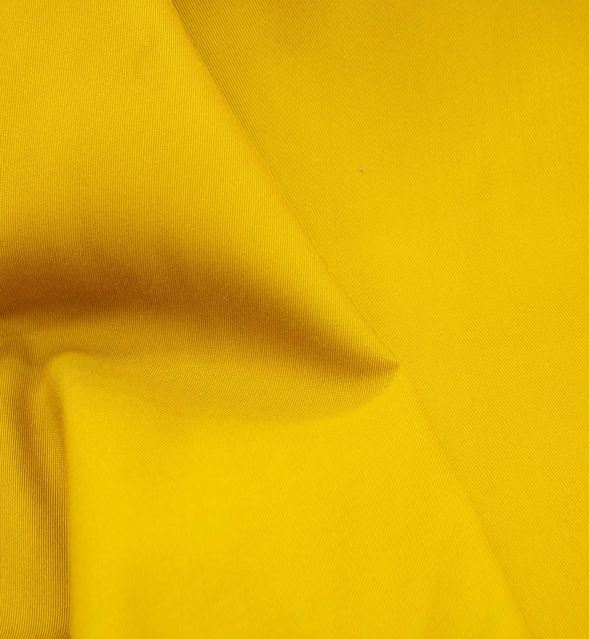 Light Gold Gaberdine Suiting Fabric – Zuraiq Textiles